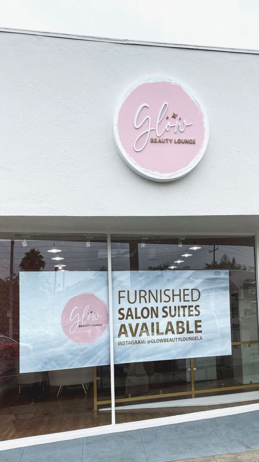 Glow beauty lounge lightbox