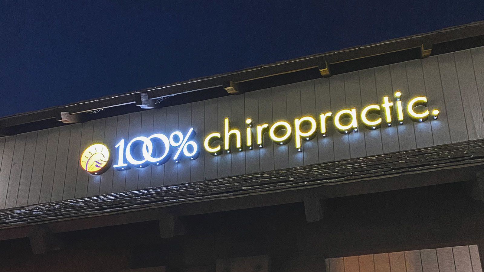 chiropractic outdoor illuminated sign