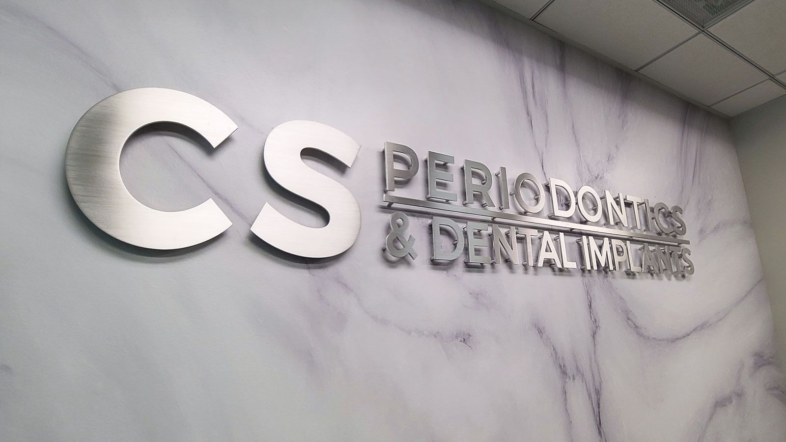 dental clinic 3d letters