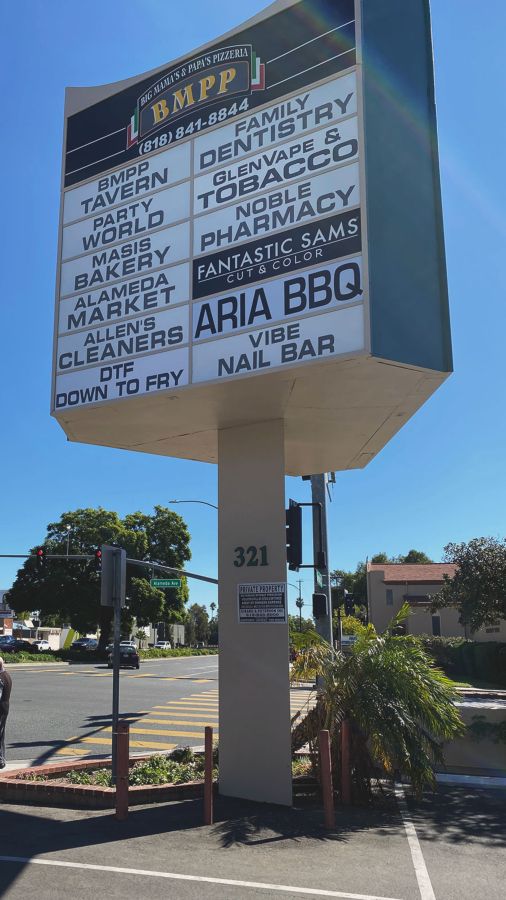 Aria BBQ pylon lexan sign