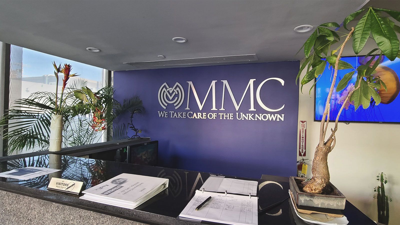 mmc ultra board sign