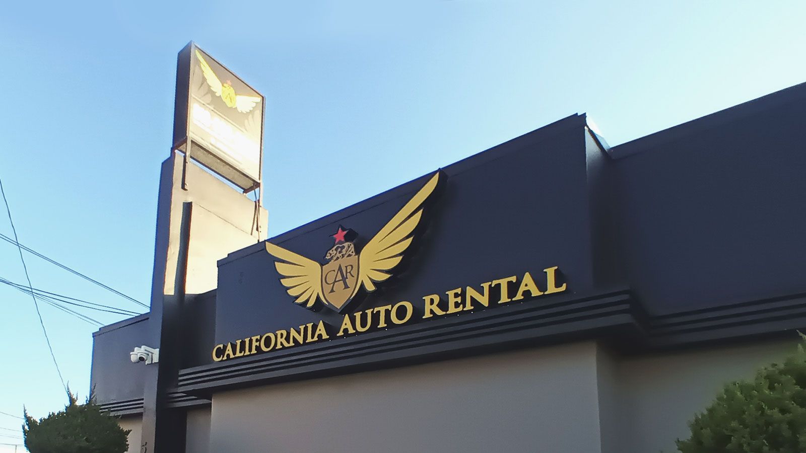 California auto rental building sign