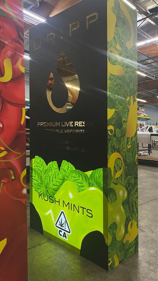 Dripp custom light box signs