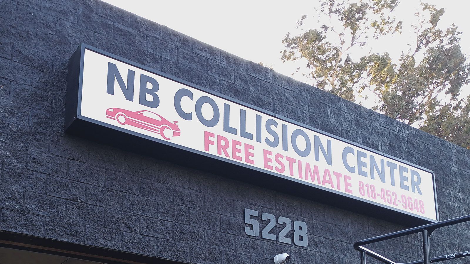 NB Collision center light box sign