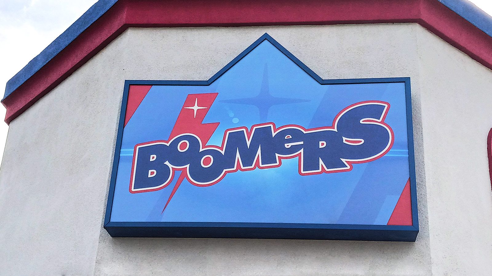 Boomers park light box face
