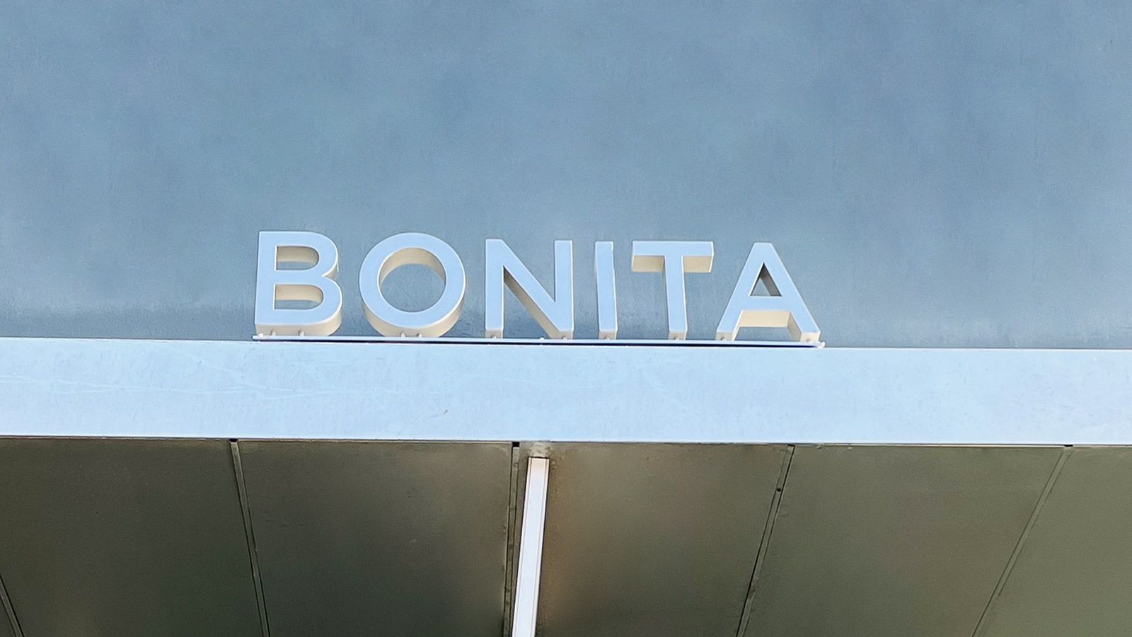 Bonita aluminum 3D letters