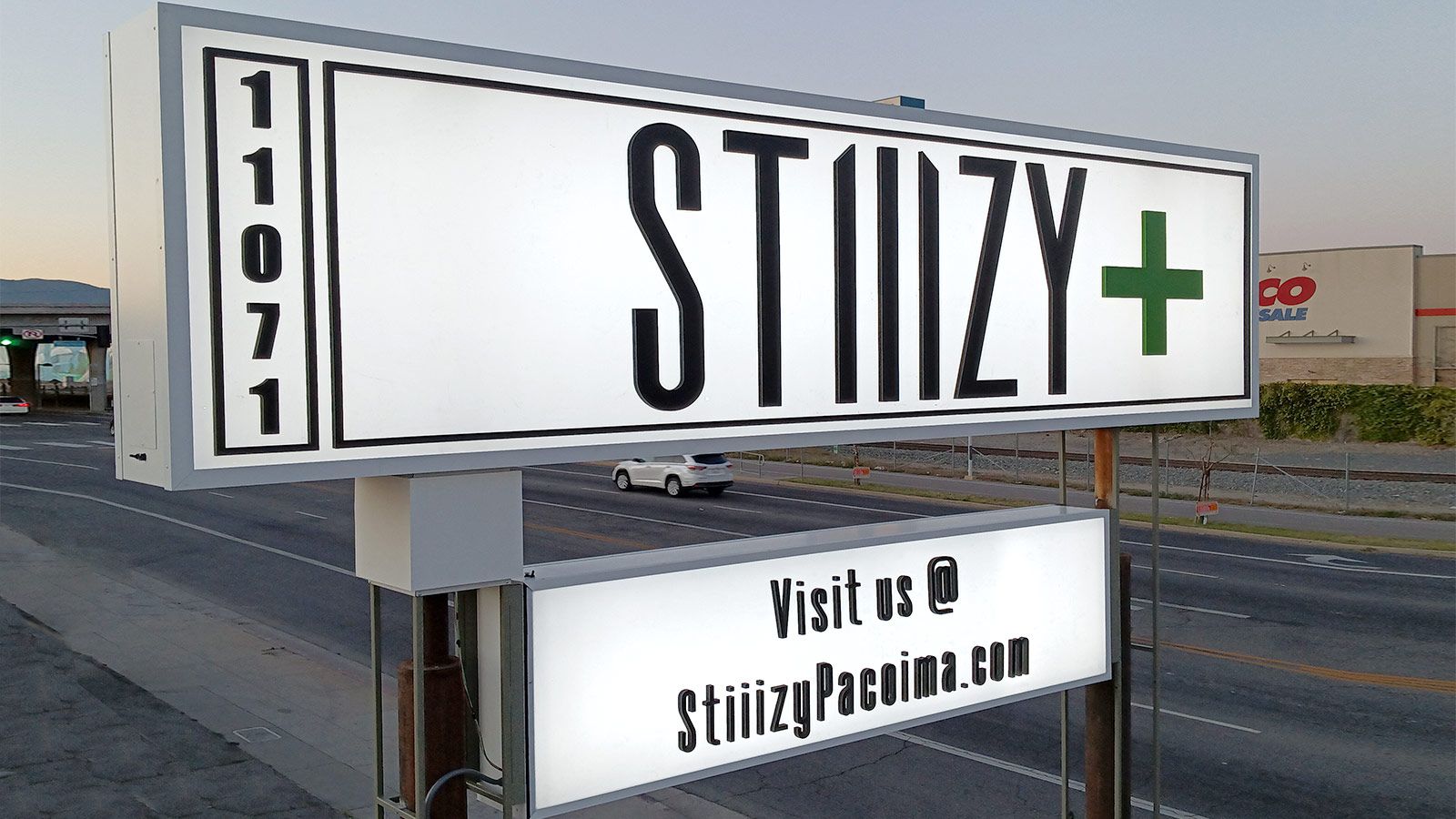 Stilizy custom pylon signage