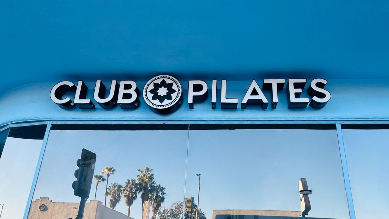 club pilates backlit channel letters
