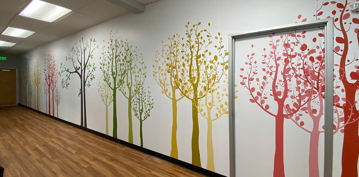  Lobby wall design ideas featuring colorful trees