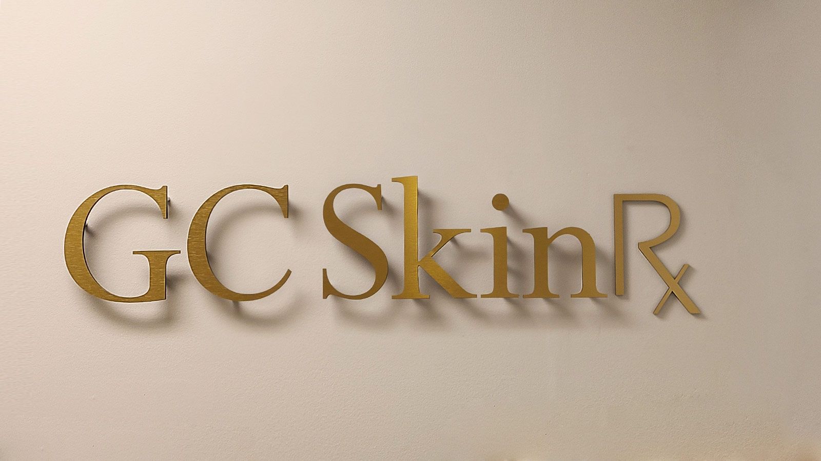 sc skin aluminum 3D letters