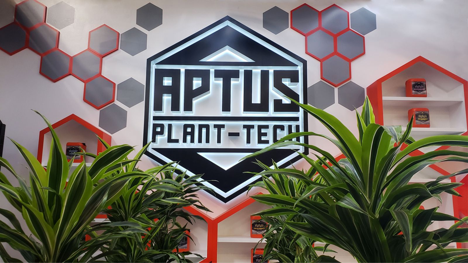 Aptus plant-tech channel letters