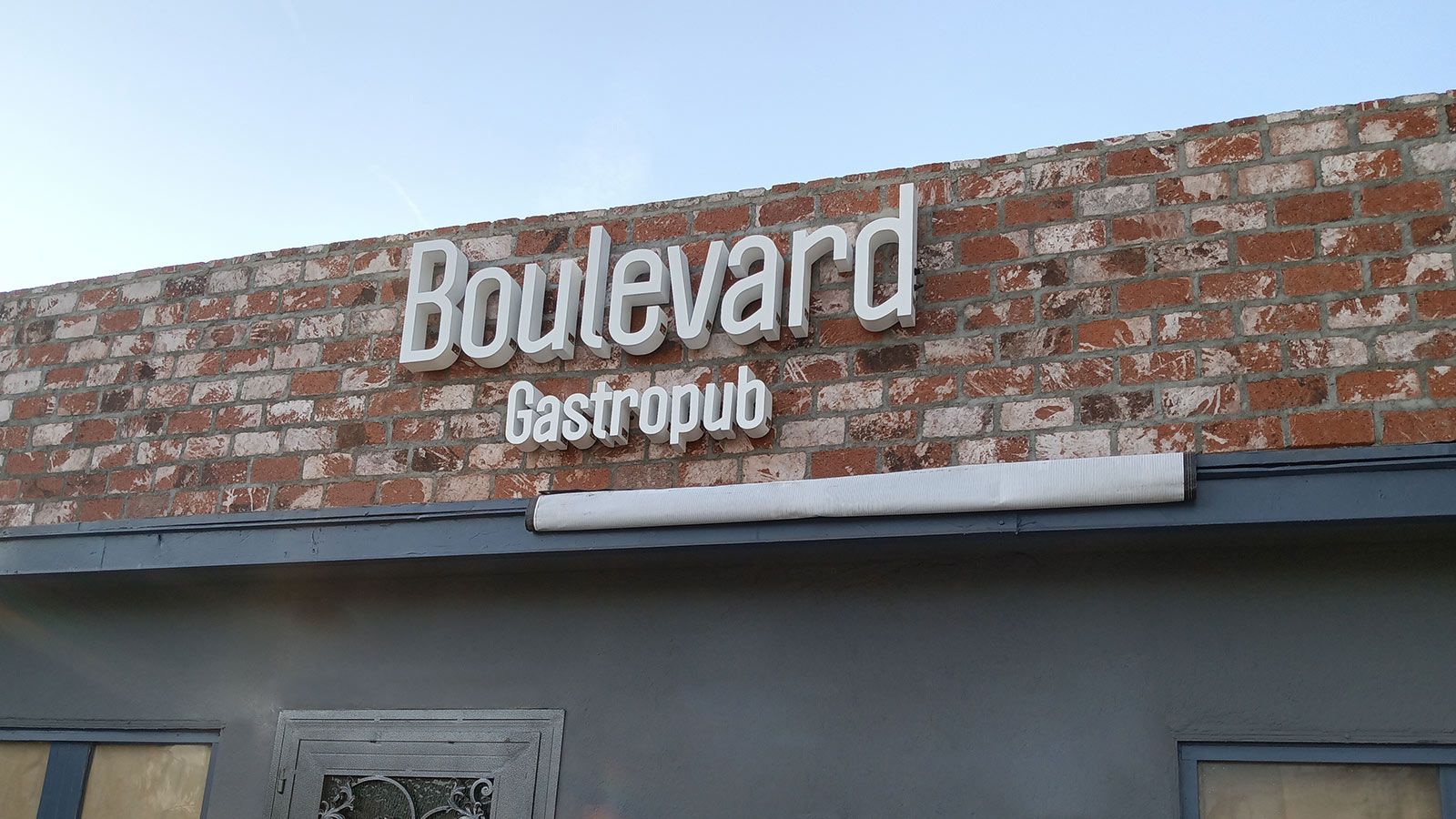 boulevard gastropub channel letters