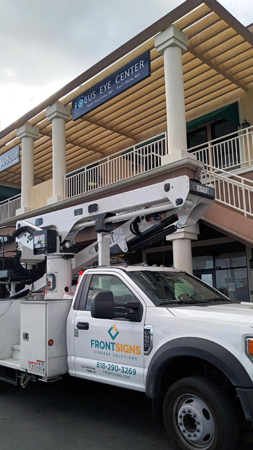 outdoor high rise sign installation