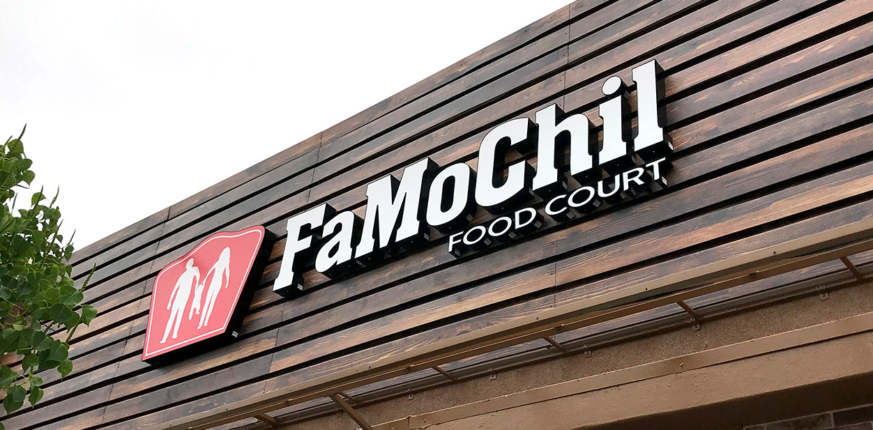 Modern style restaurant branding for FaMoChil food court