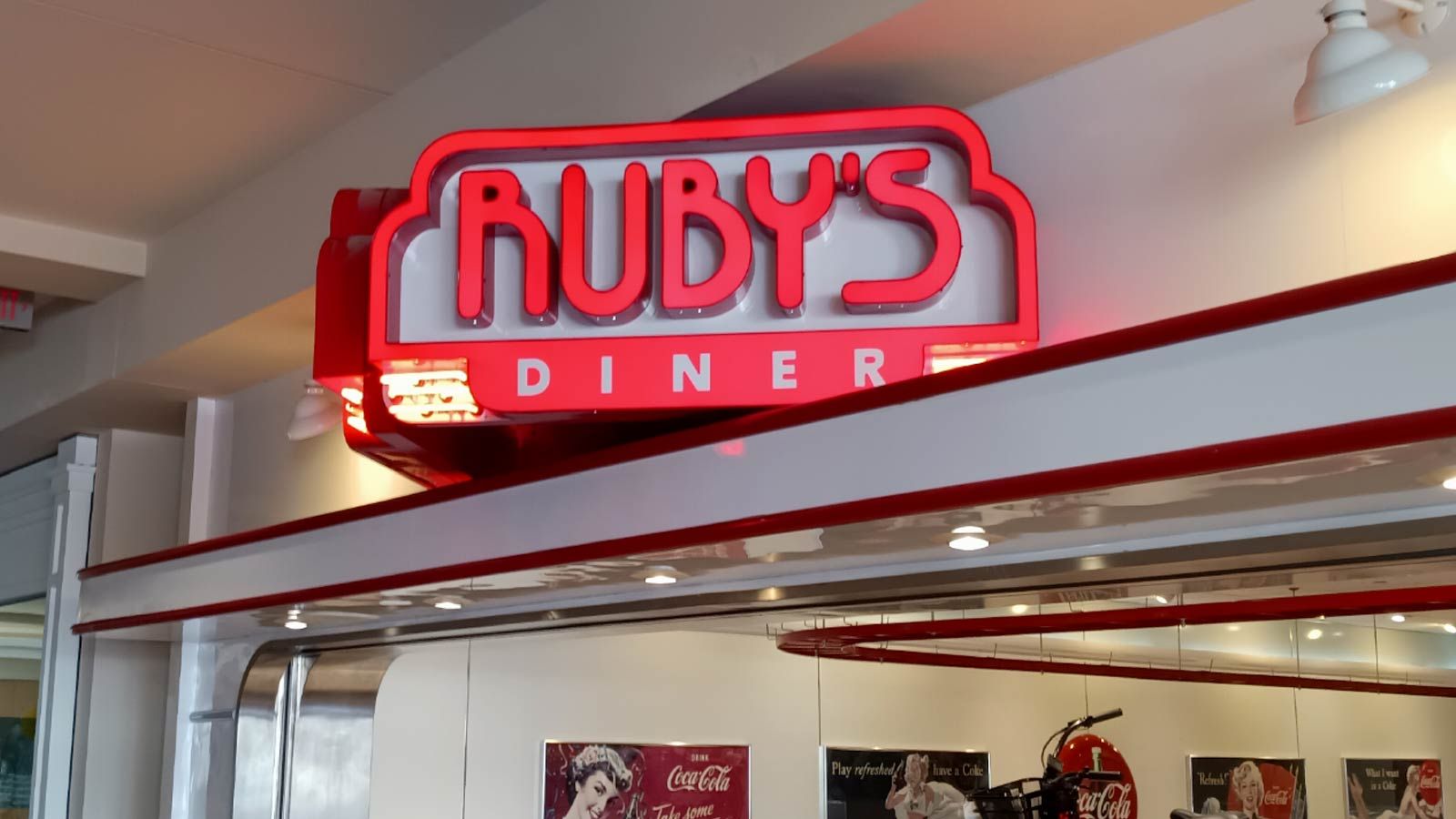rubys diner indoor illuminated signage