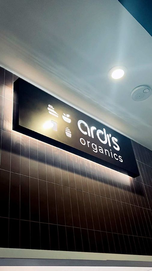 Ardi's Organics indoor light box sign