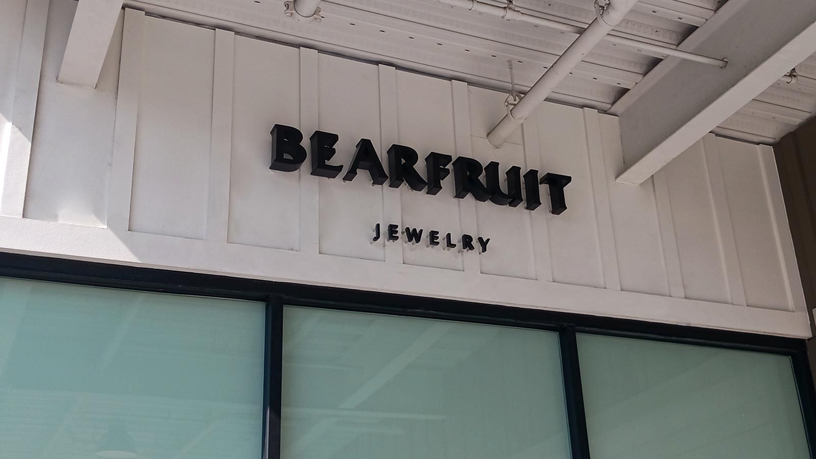 Bearfruit Jewelry 3D sign for exterior branding