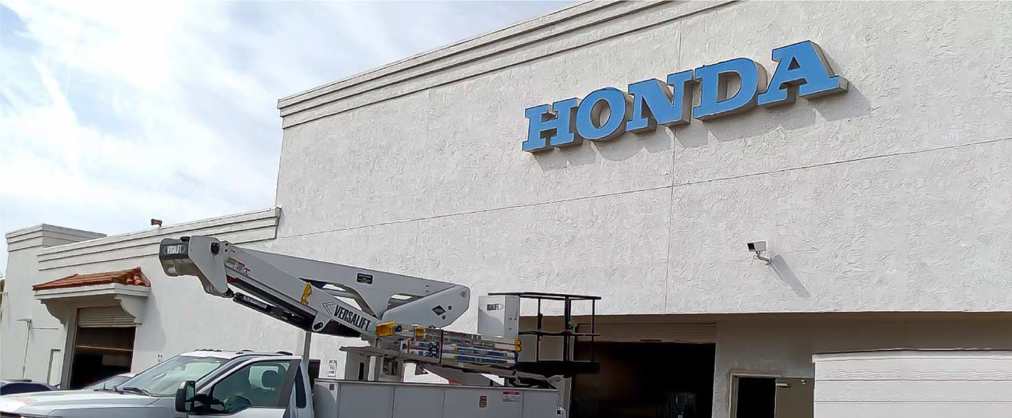 Honda sign replacement of the blue storefront brand name made of acrylic and aluminum