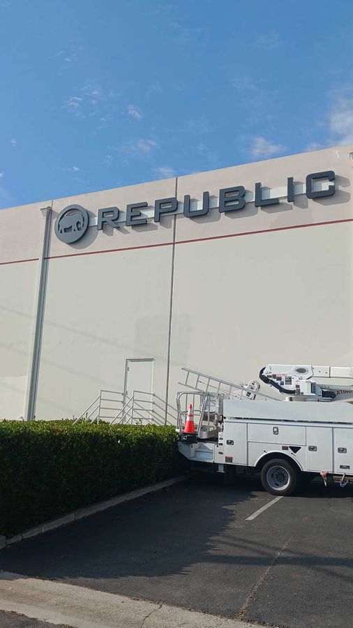 Republic Floor high rise sign mounted on the building