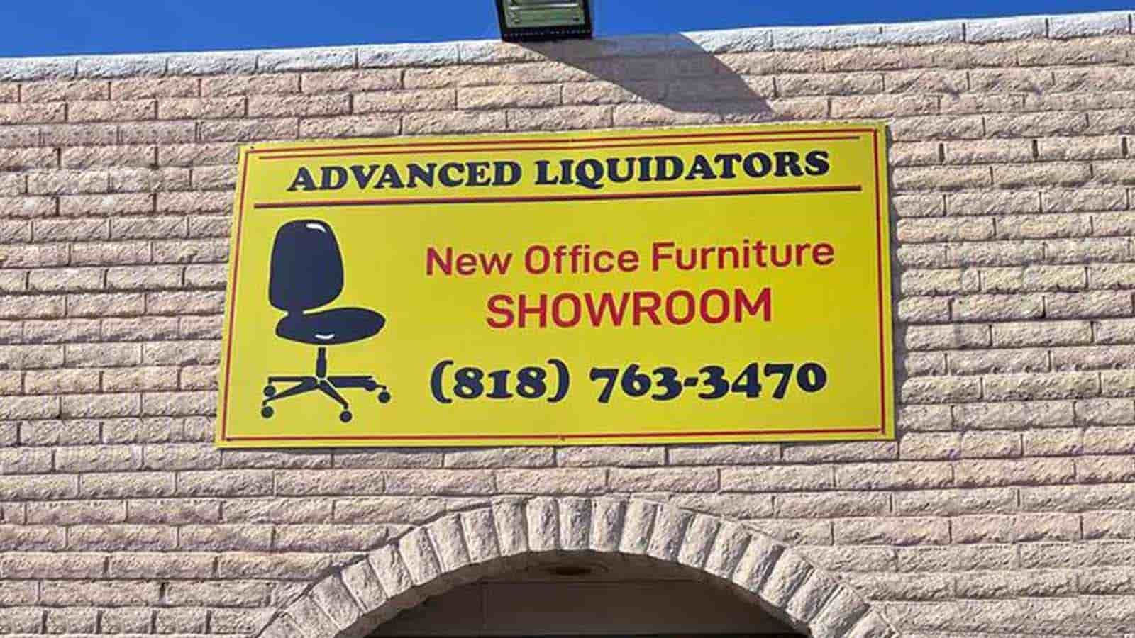 Advanced Liquidators building sign