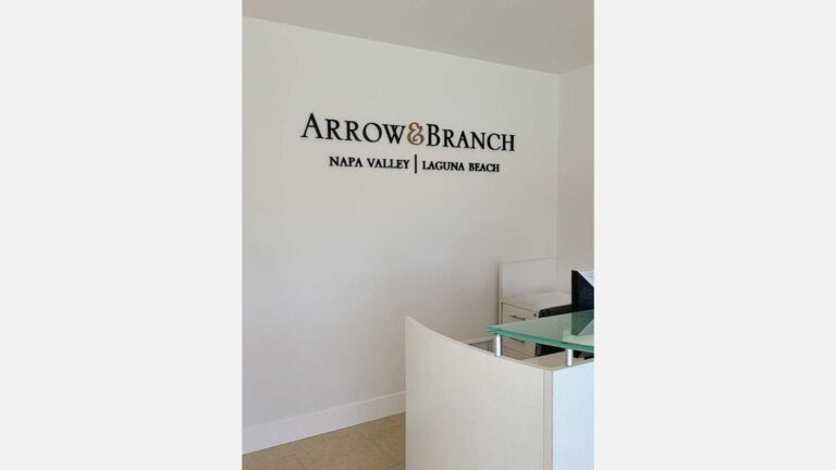 Arrow & Branch lobby sign made of acrylic | Front Signs