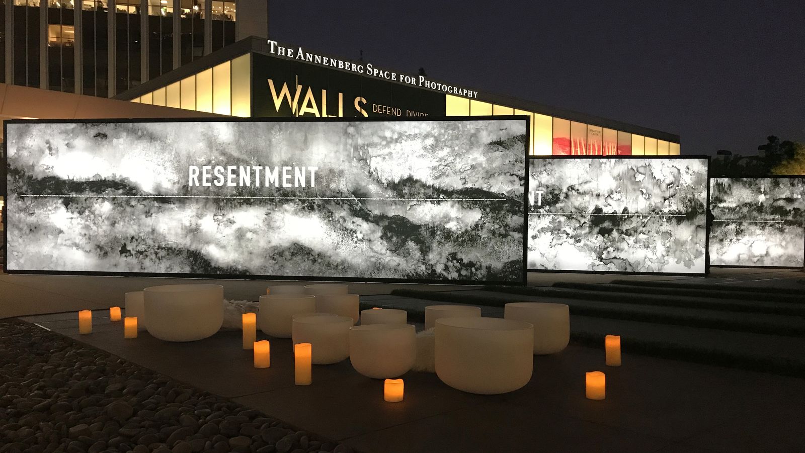 annenberg free standing lightbox sign