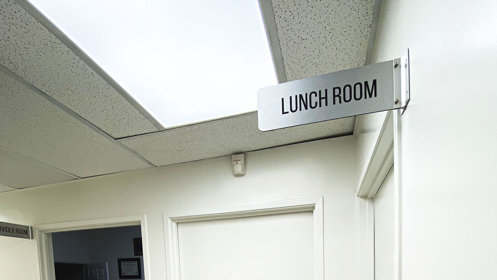 lunch room double sided directional plaque