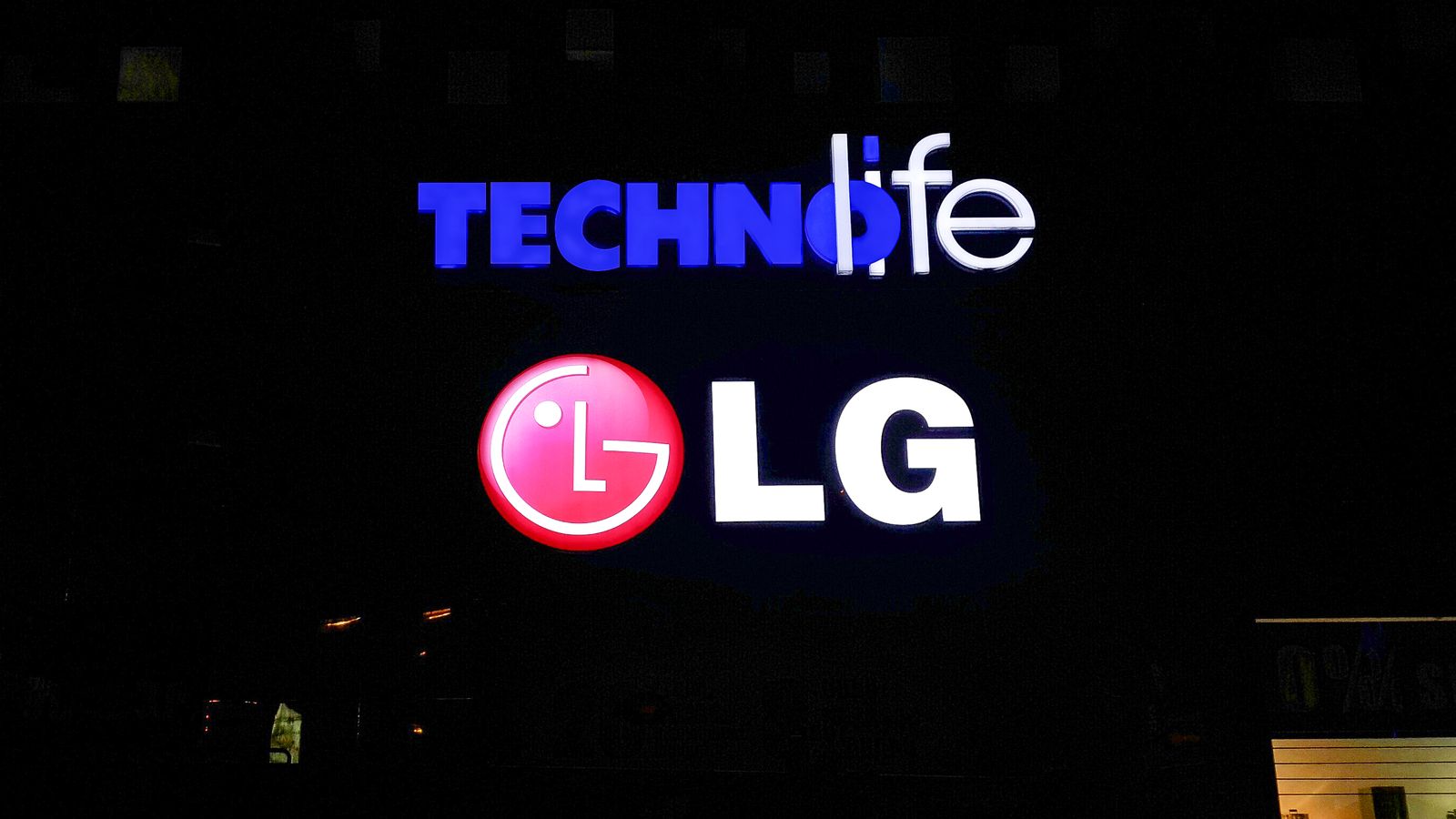 lg electronics led illuminated letters