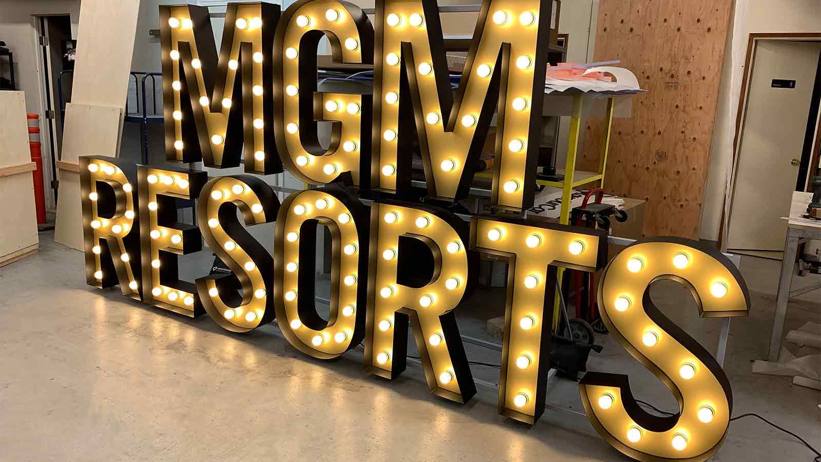 mgm resorts light up marquee letters