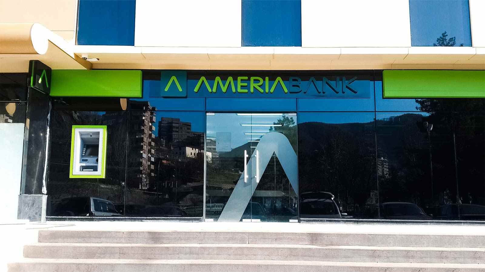 ameriabank-three-dimensional-acrylic-letters