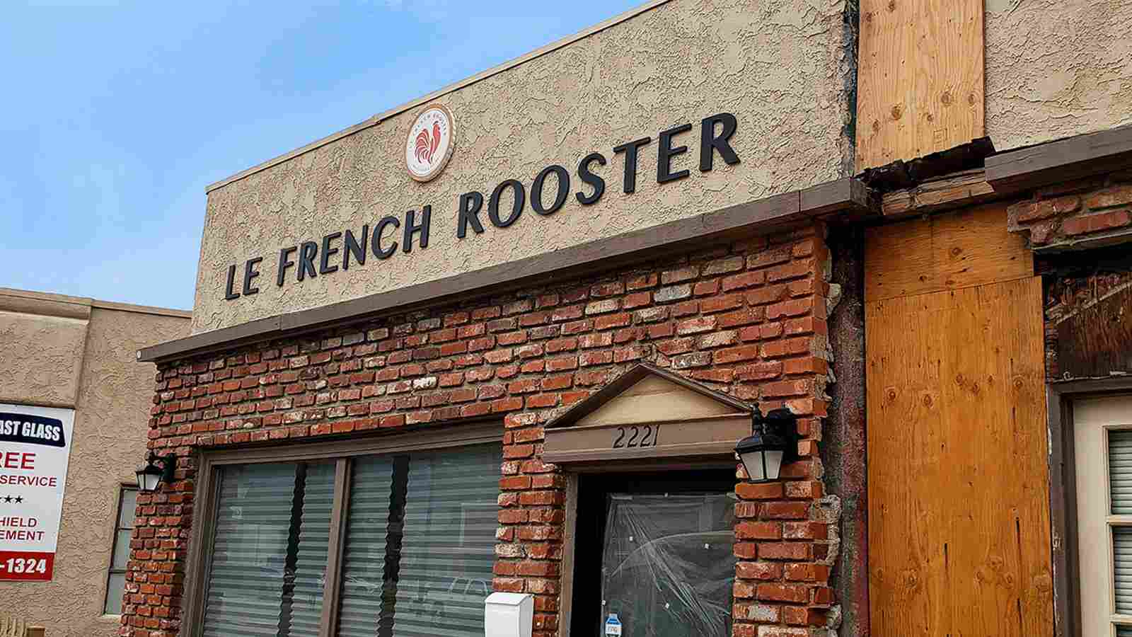 le-french-rooster-3d-letters-sign