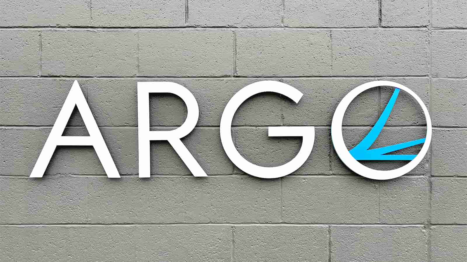 Argo Space Modern Display for a Distinctive Branding