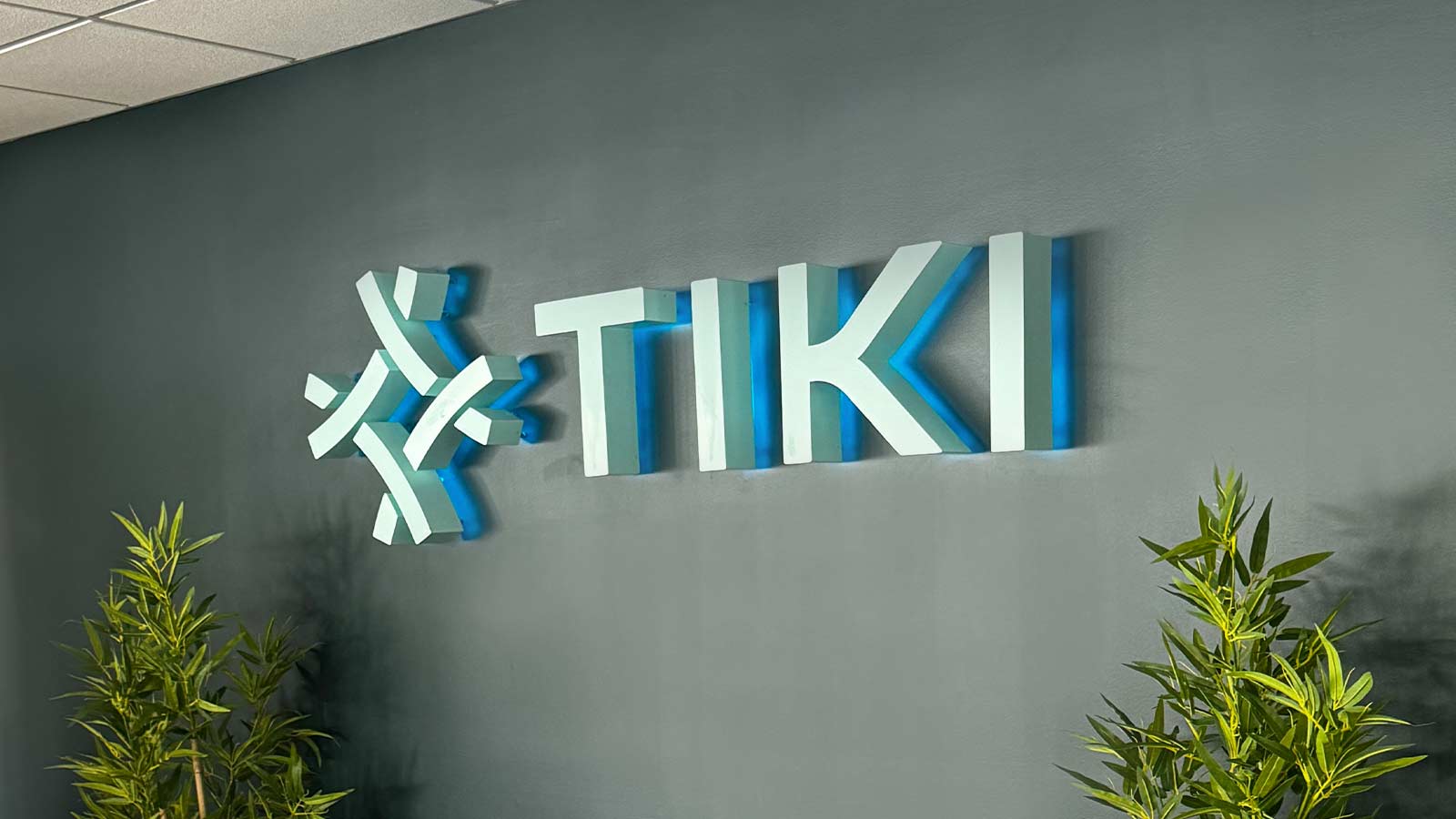 Clicktripz Illuminated Letter Display for Office Branding