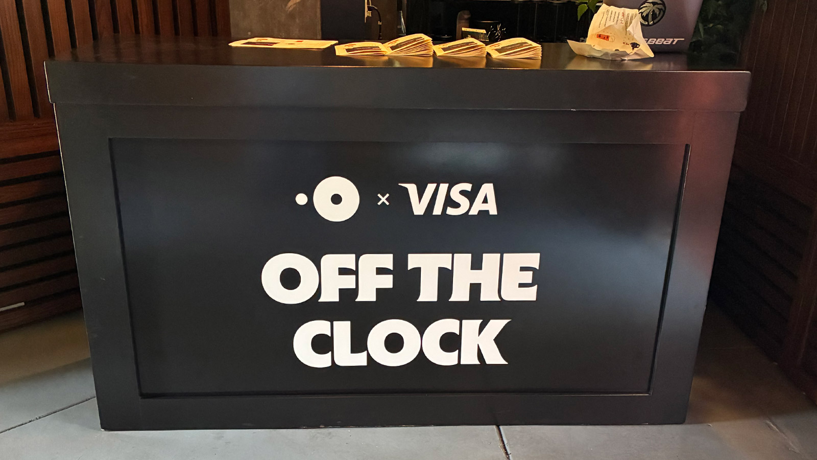 oma-loves-fun-vinyl-lettering-applied-to-dj-booth