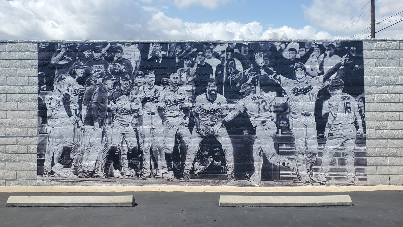 michael shaw wall vinyl mural on parking lot wall